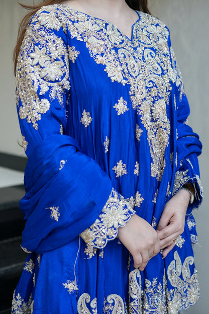 Riyasa Hand Embroidered Suit Set