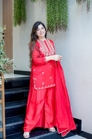 Mehaya Embroidered Suit Set
