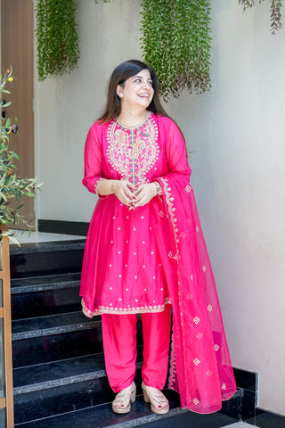 Vishira Embroidered Short Anarkali Suit Set