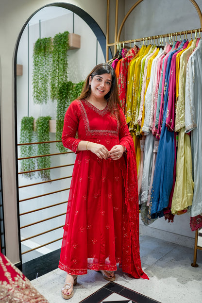 Saanviya Embroidered Anarkali Suit Set