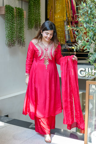 Rishaya Embroidered Suit Set