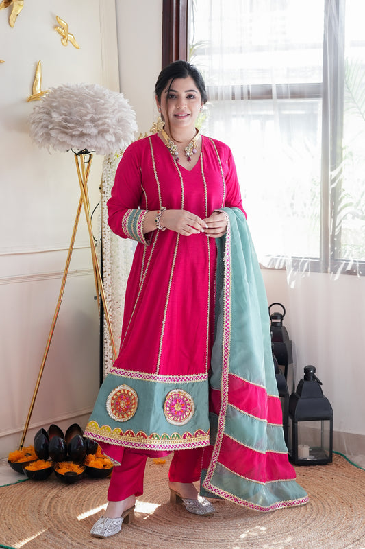 Devi Pink Anarkali Suit With Gotta Detailing