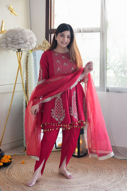 Nari Red Short Anarkali Suit With Dhoti