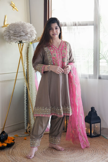 Gurmaan Short Anarkali Suit Set