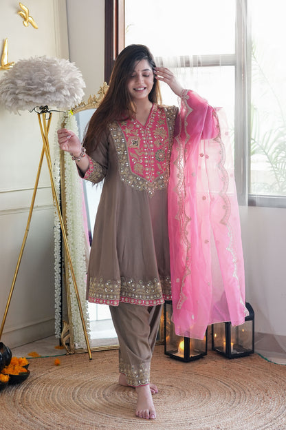 Gurmaan Short Anarkali Suit Set