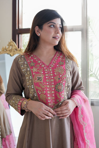 Gurmaan Short Anarkali Suit Set