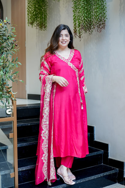 Viya Embroidered Suit Set