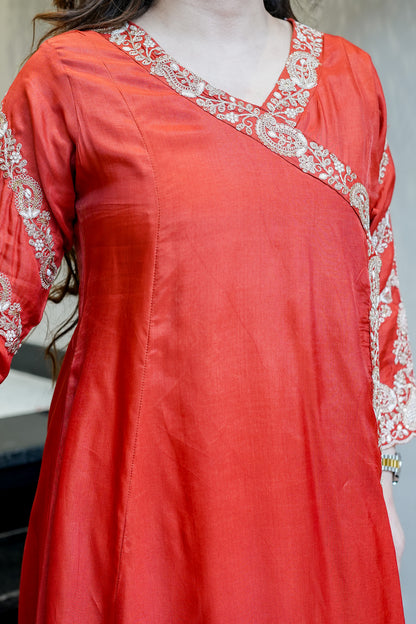 Viya Embroidered Suit Set