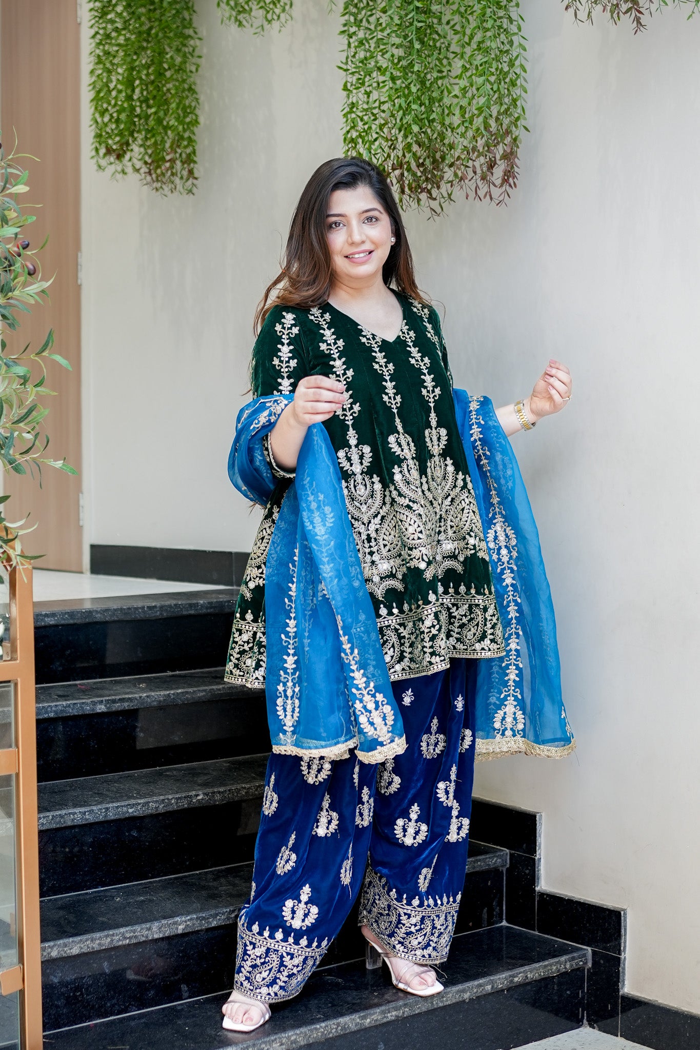 Eknoor Embroidered Velvet Short Anarkali Set