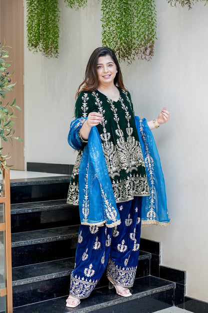 Eknoor Embroidered Velvet Short Anarkali Set