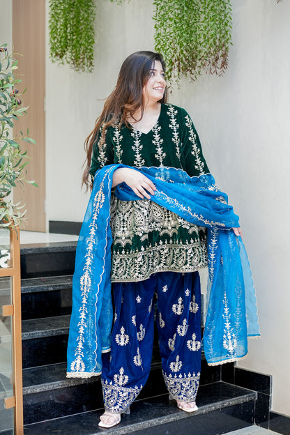 Eknoor Embroidered Velvet Short Anarkali Set