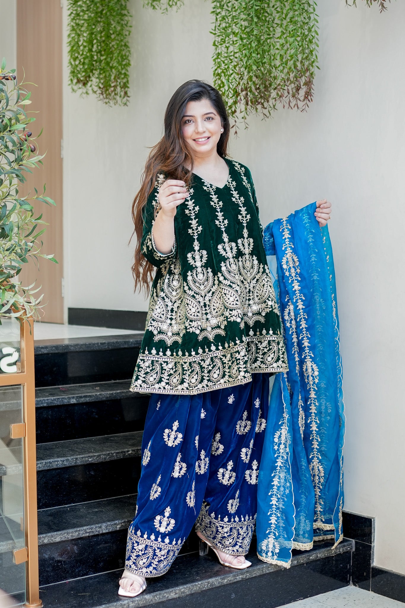 Eknoor Embroidered Velvet Short Anarkali Set