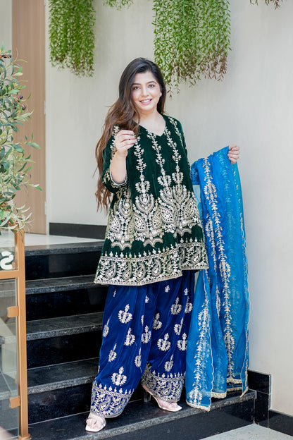 Eknoor Embroidered Velvet Short Anarkali Set