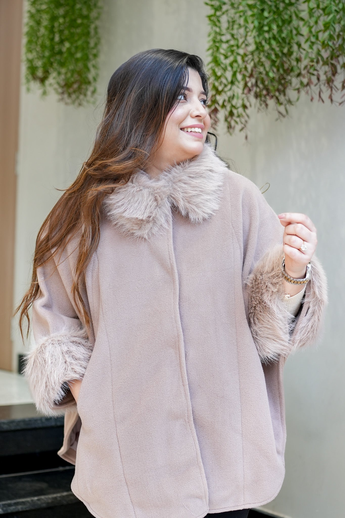 Fallon Furr Detailing Cape