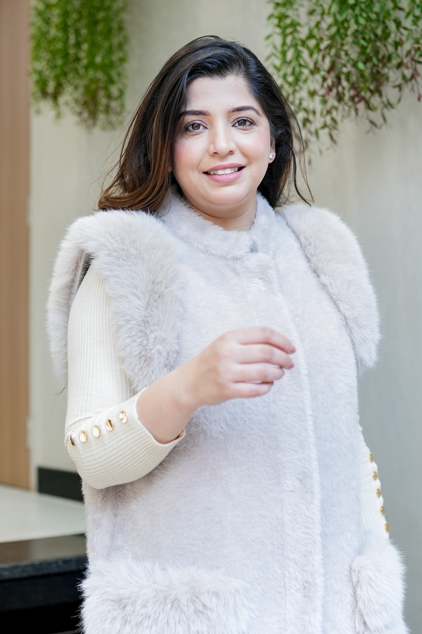 Trove Furr Cut Sleeves Coat