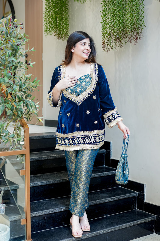 Aarya Mirror Detailing Velvet Co ord Set