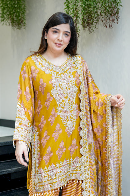 Akira Hand Embroidered Suit Set