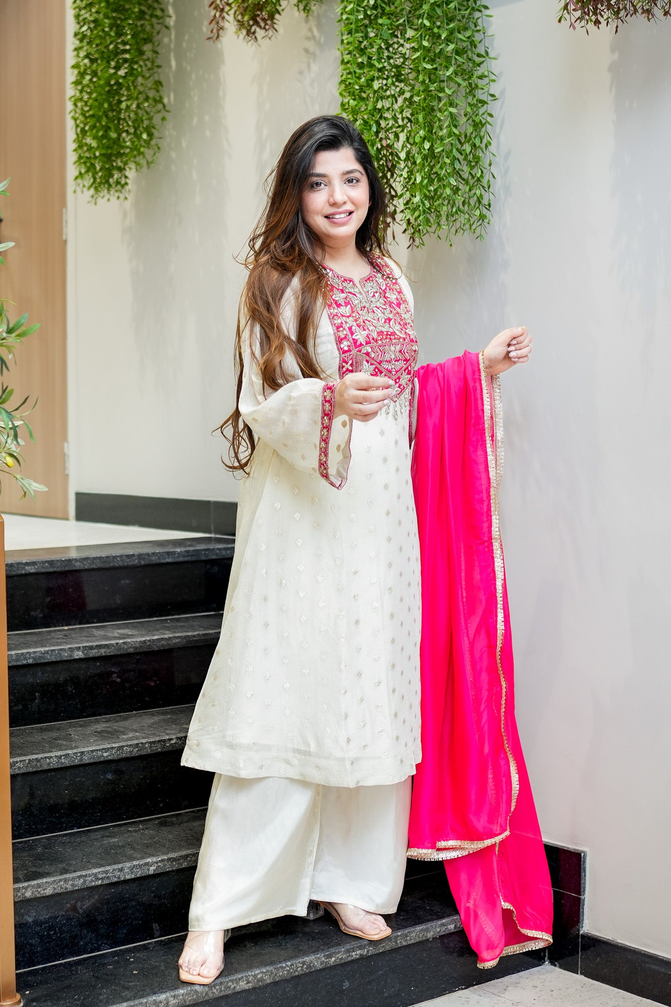 Vedahi Embroidered Suit Set