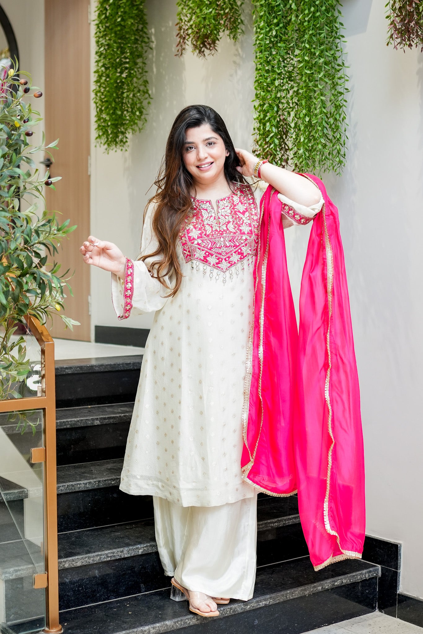 Vedahi Embroidered Suit Set