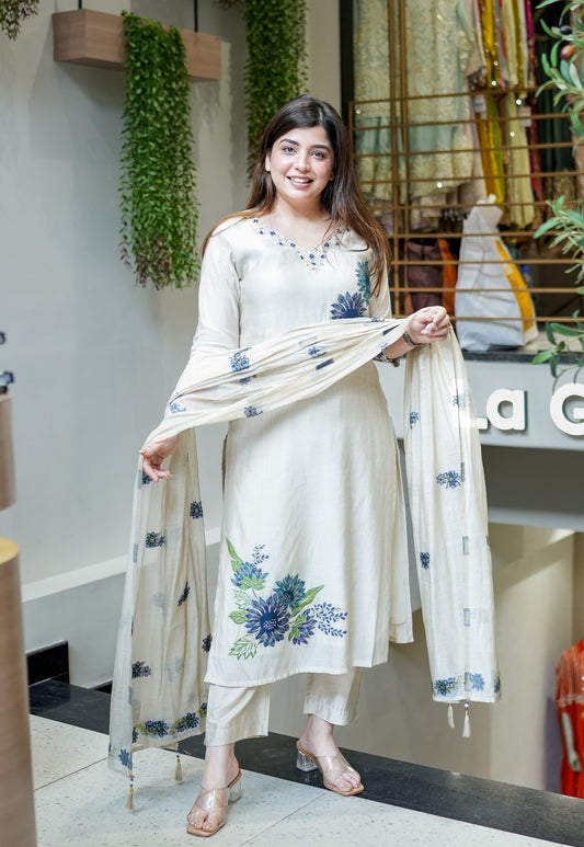 Fariha Embroidered Suit Set