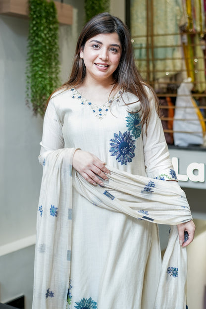 Fariha Embroidered Suit Set