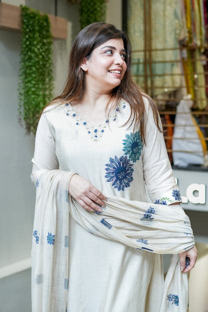 Fariha Embroidered Suit Set