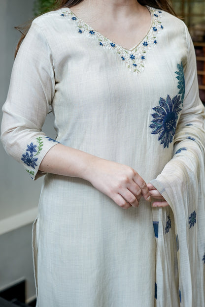 Fariha Embroidered Suit Set