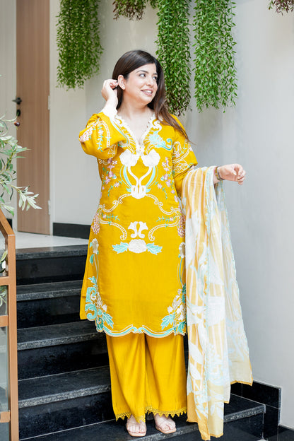 Hania Cutwork Cotton Suit Set