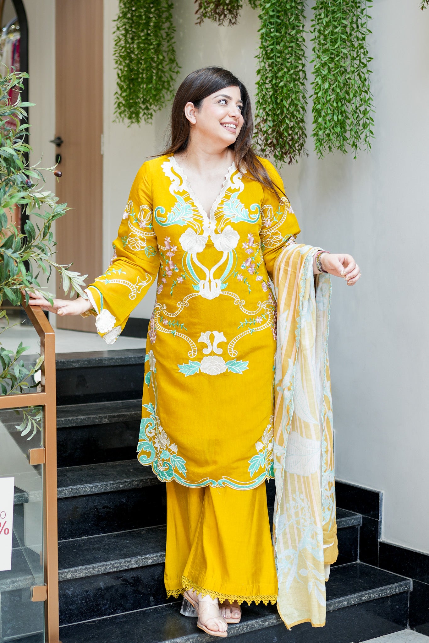 Hania Cutwork Cotton Suit Set