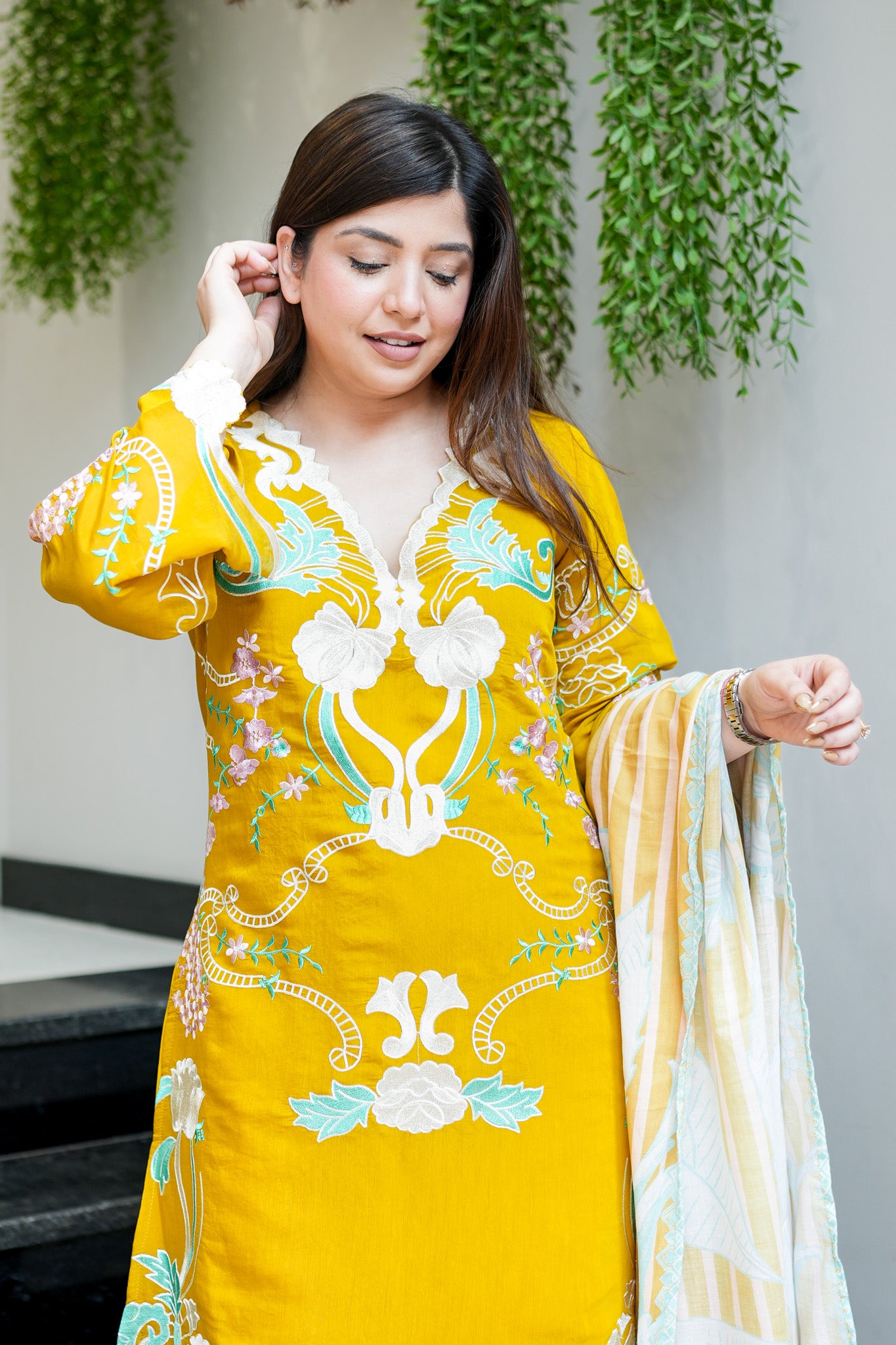 Hania Cutwork Cotton Suit Set