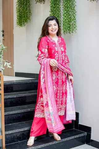 Farzeena Schiffli Detailing Suit Set