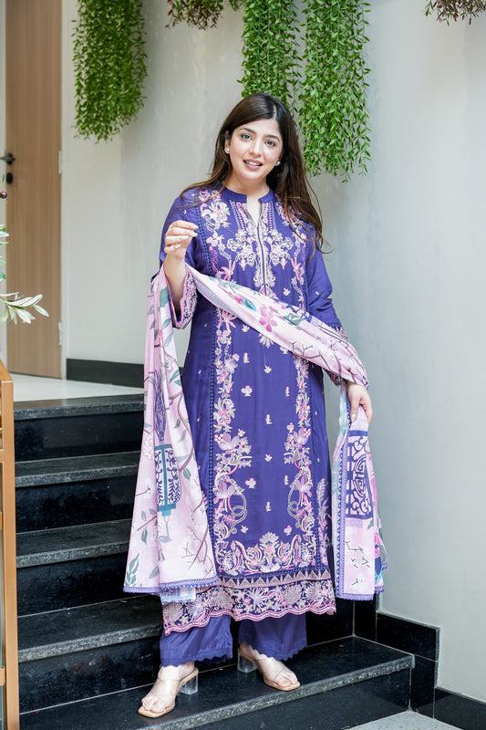 Hifza Embroidered Pakistani Suit Set