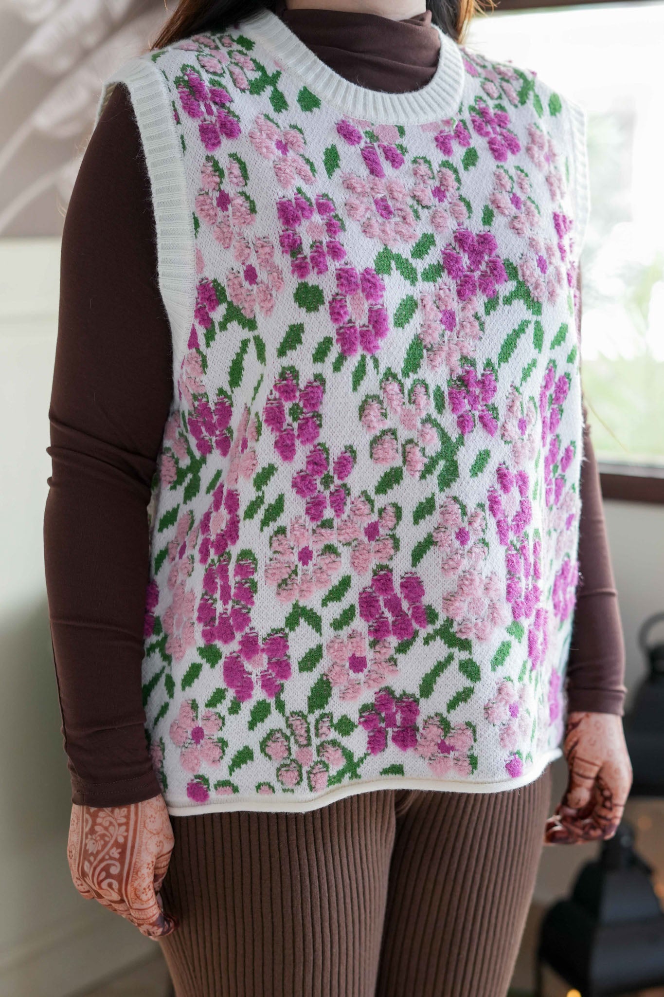 Jenny White Floral Cut Sleeves Sweater