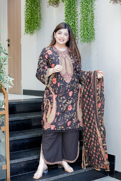 Mahnoor Cutwork Cotton Suit Set