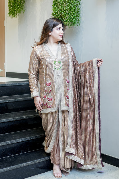 Aqsa Embroidred Luxe Suit Set