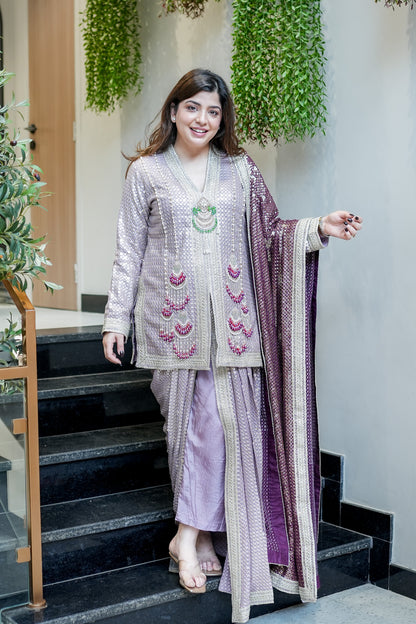 Aqsa Embroidred Luxe Suit Set