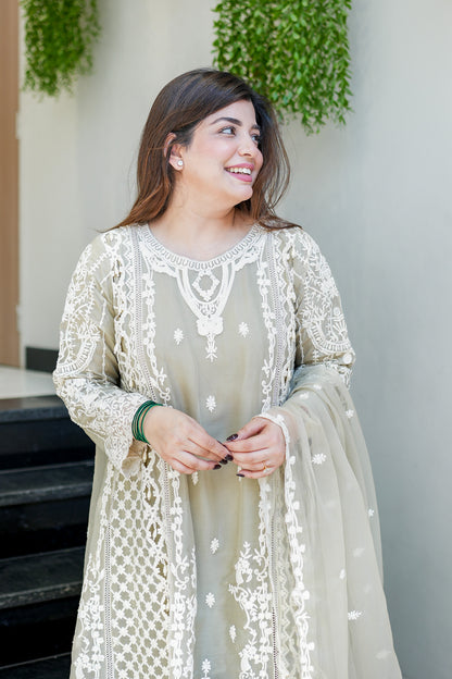Ramsha Embroidered Pakistani Suit Set