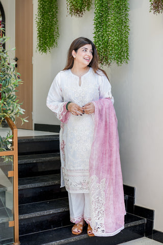 Sahira Embroidered Pakistani Suit Set