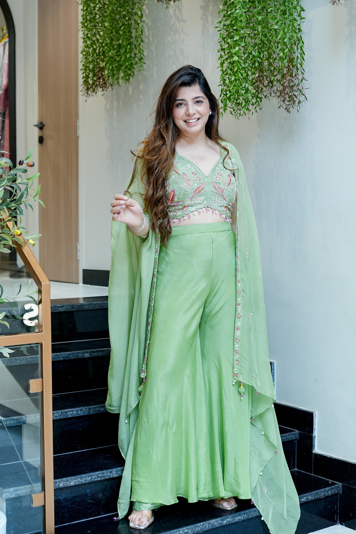 Mohe Embroidered Cape Style Outfit