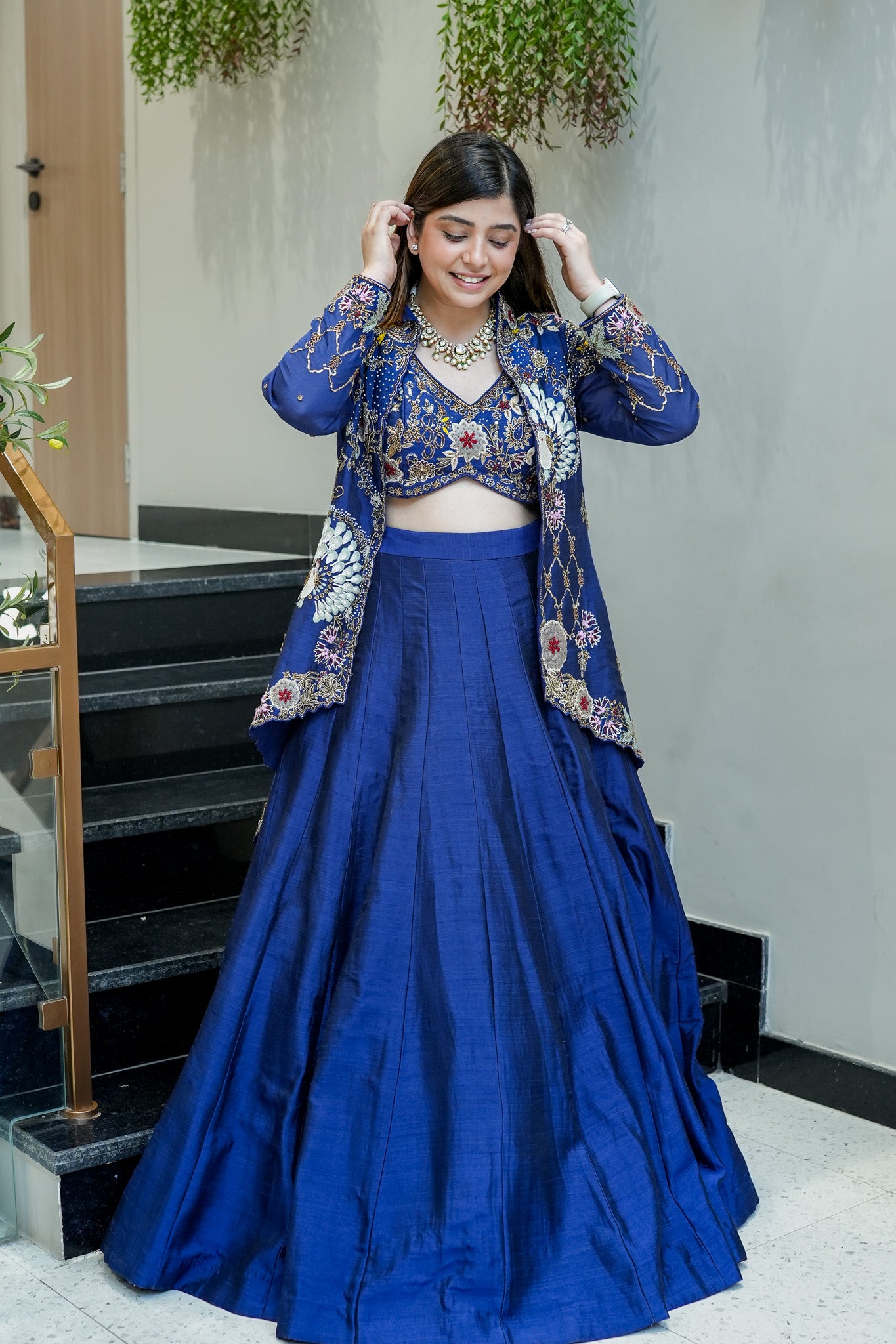 Kaveri Hand Embroidered Cape Set