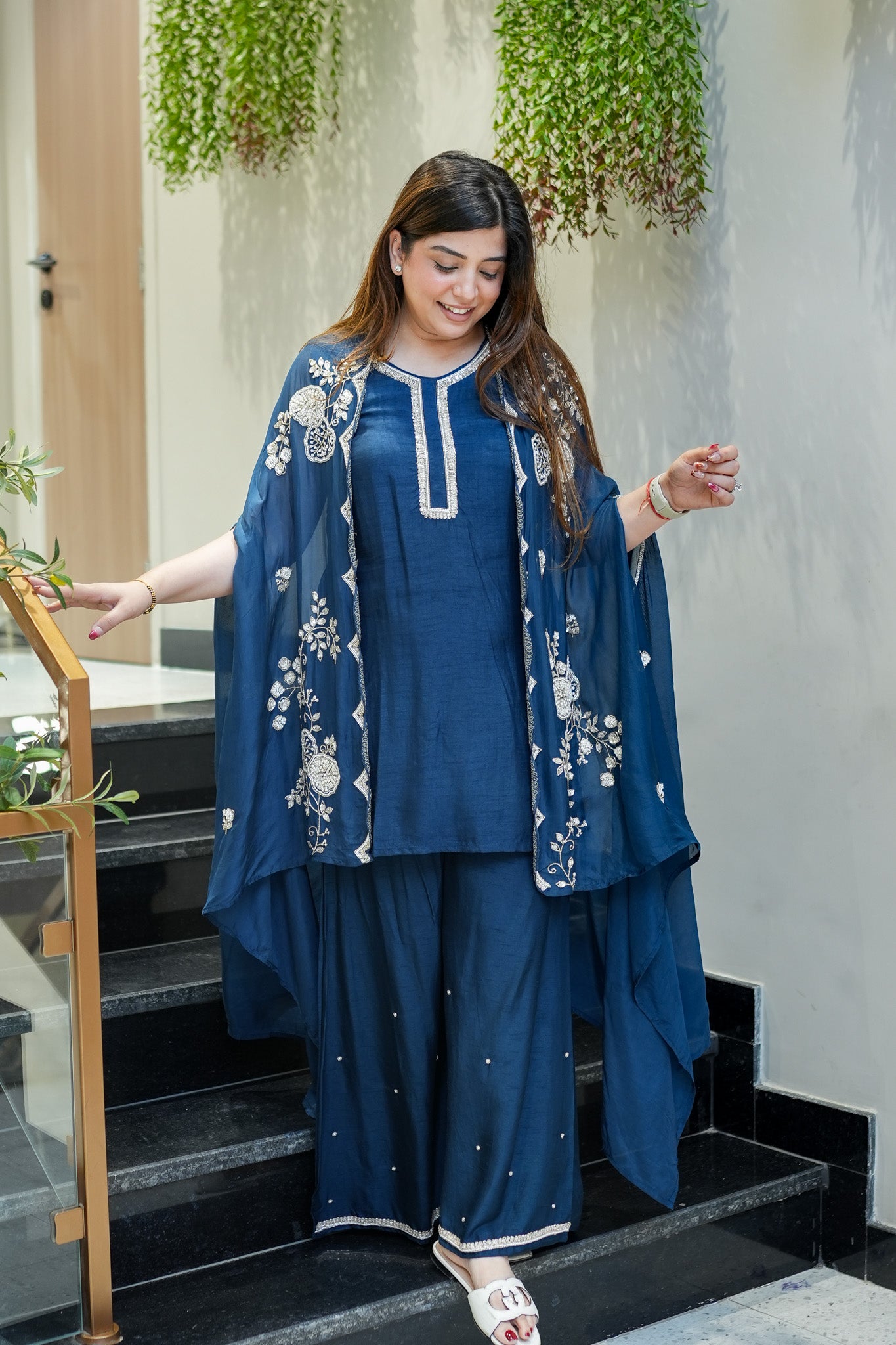 Orna Hand Embroidered Cape Set