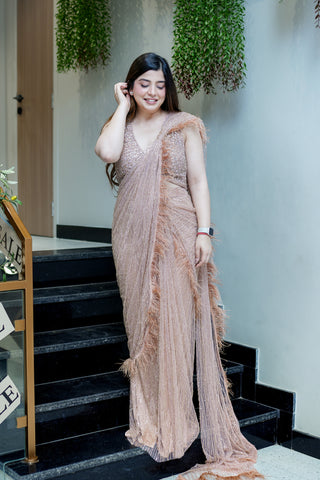 Harnoor Embroidered Drape Saree
