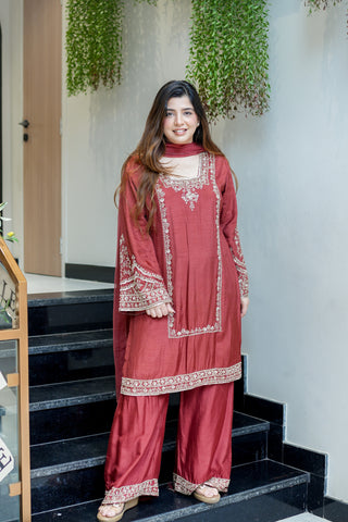 Kamya Hand Embroidered Suit Set