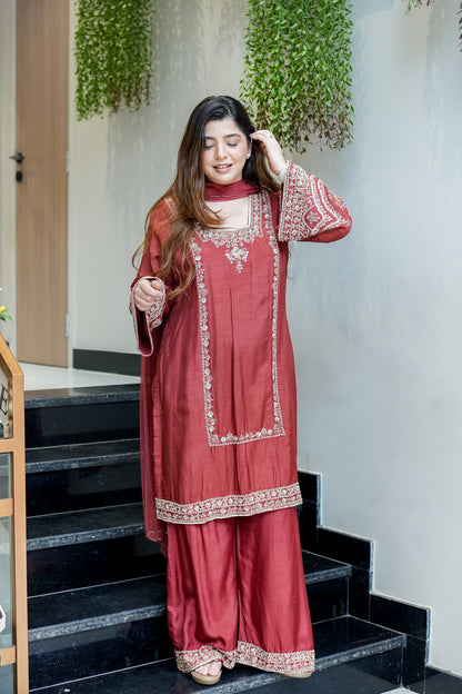 Kamya Hand Embroidered Suit Set