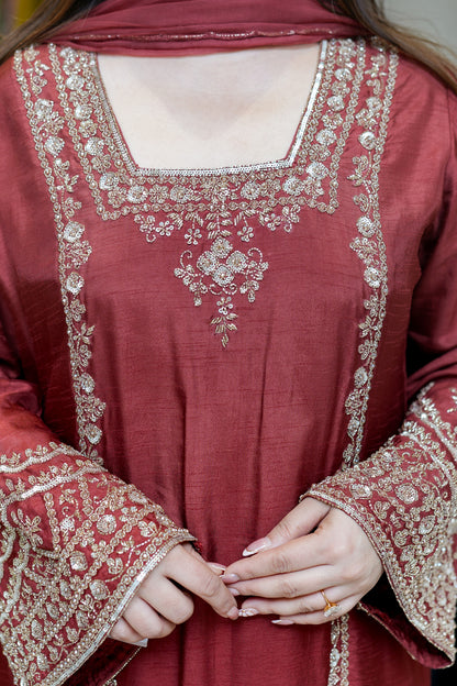 Kamya Hand Embroidered Suit Set