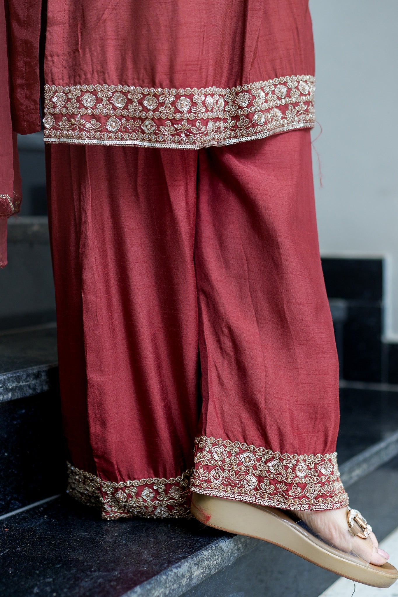 Kamya Hand Embroidered Suit Set