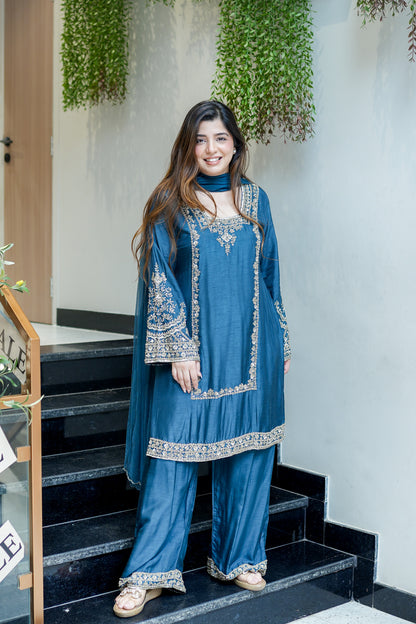 Kamya Hand Embroidered Suit Set