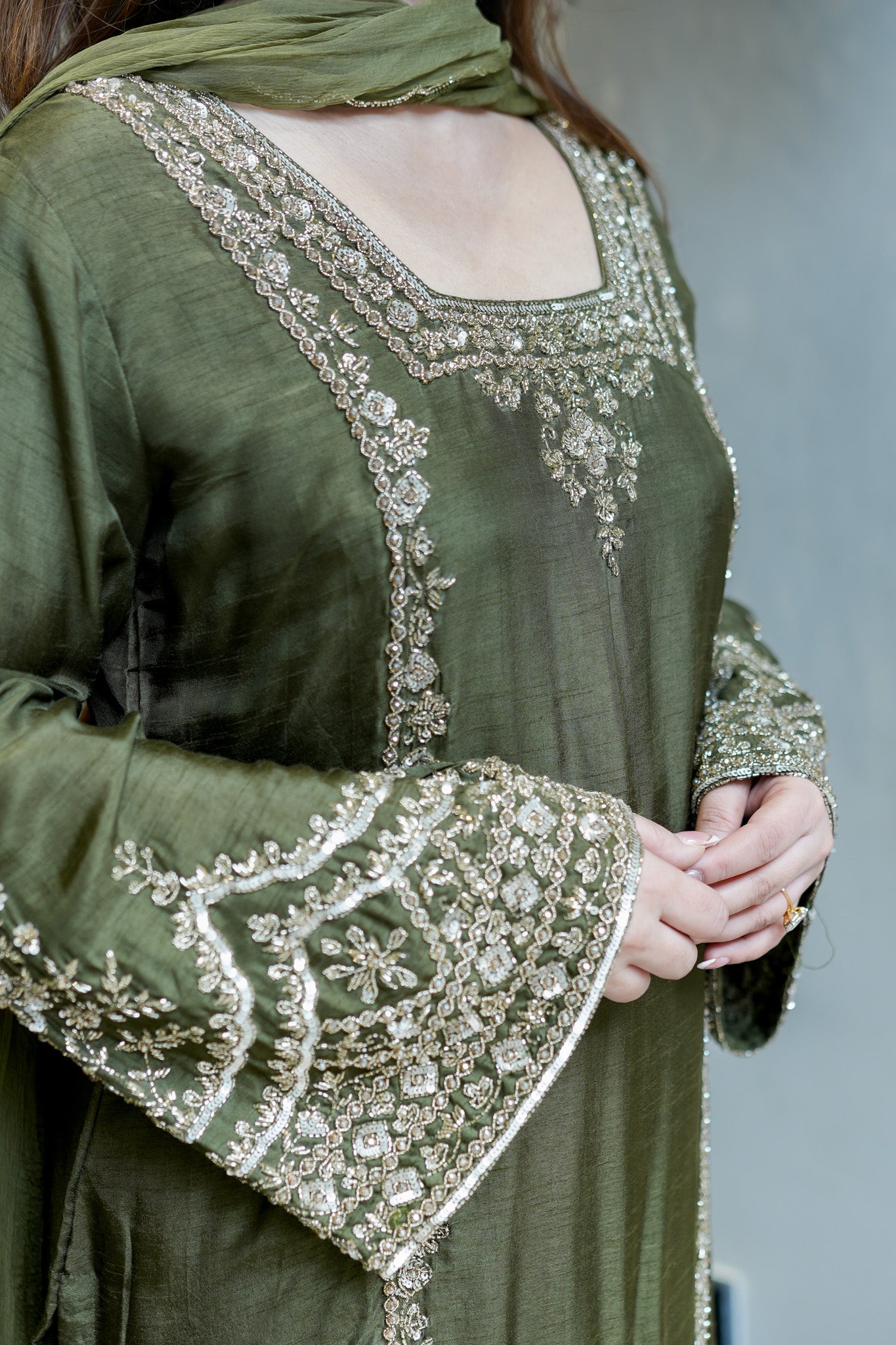 Kamya Hand Embroidered Suit Set