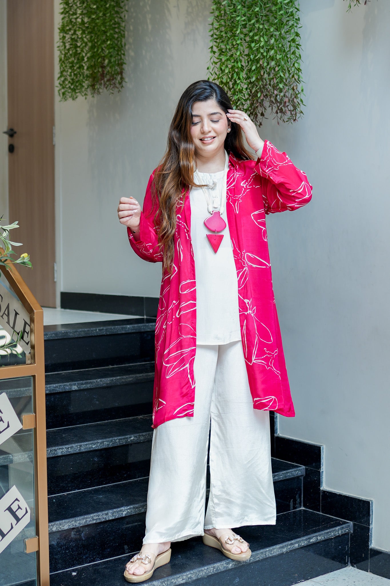 Evaa Printed Three Piece Set with Neck Piece