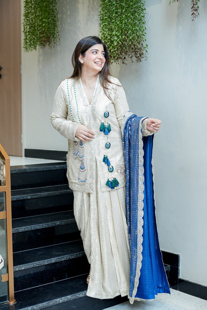 Aqsa Embroidred Luxe Suit Set